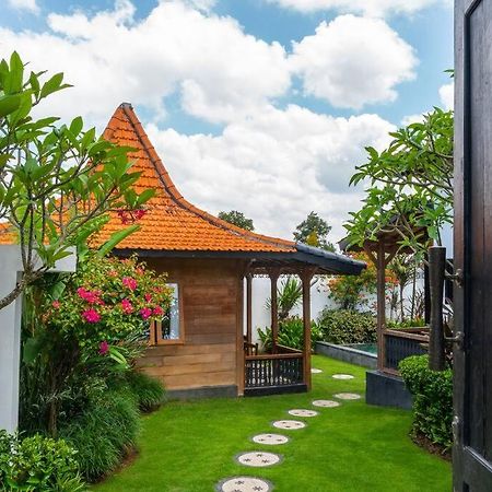 Berawa Canggu Stylish Joglo 3 Bedrooms Private Villa With Private Pool Exterior photo
